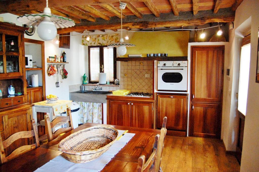Casa Webb Villa Bagni di Lucca Rom bilde